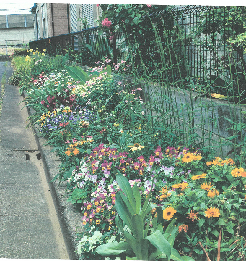 東新小岩2-21花壇